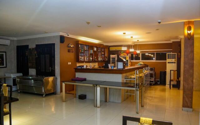 Midindi Hotel & Conference Center
