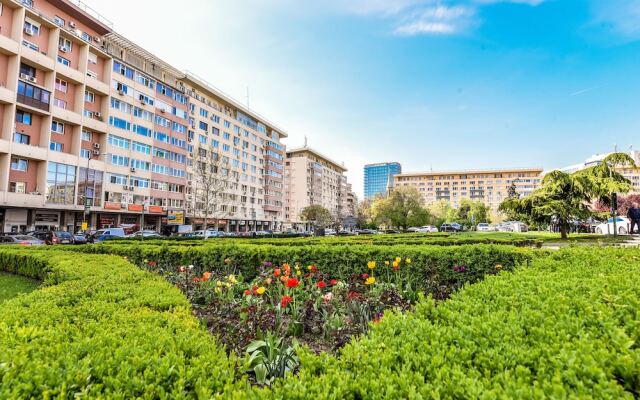 Candy Studio - Cismigiu Gardens - Quiet Room - Open Kitchen -smart Tv
