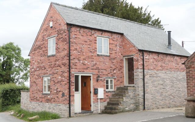 Woodside Barn