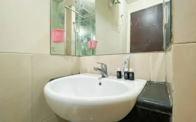 Cozy and Minimalist Studio Apartment Mangga Dua