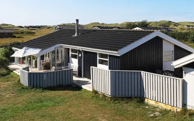 6 Person Holiday Home in Lokken-by Traum