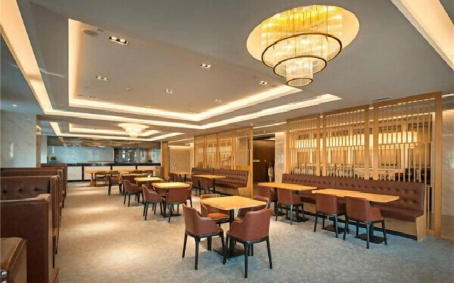 Jinjiang Metroplo Hotel South Railway Station