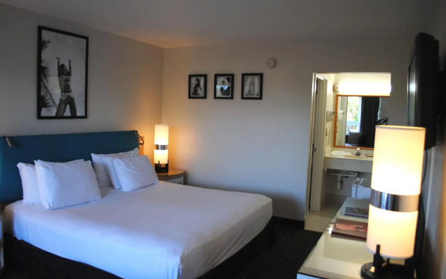 Elia Ermou Athens Hotel