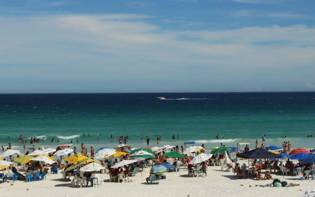 Apto confortável de 3 quartos-Cabo Frio