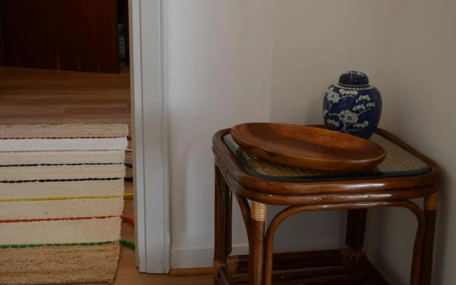 Theia Apartment