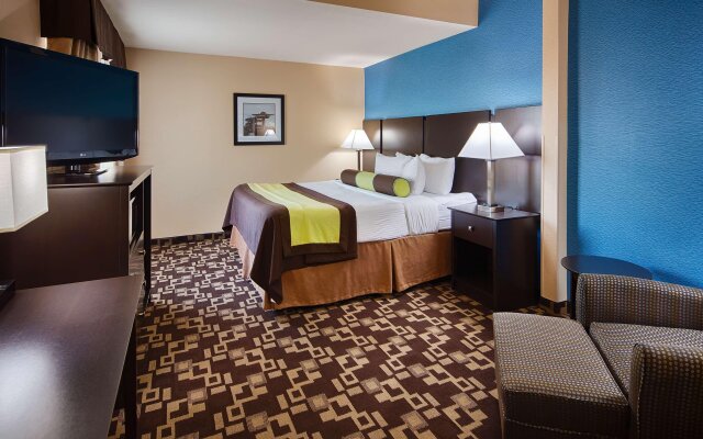Best Western Plus Arlington North Hotel & Suites