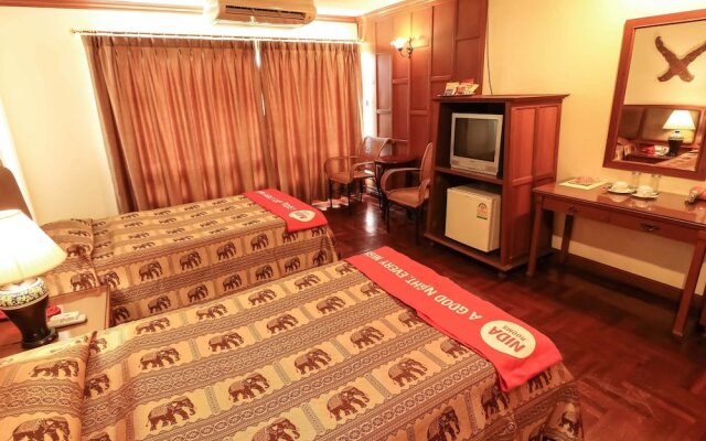 NIDA Rooms Sukhumvit Nana Khlong Tei