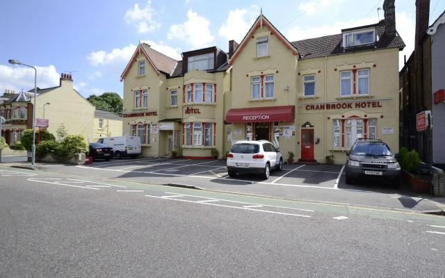 Cranbrook Hotel