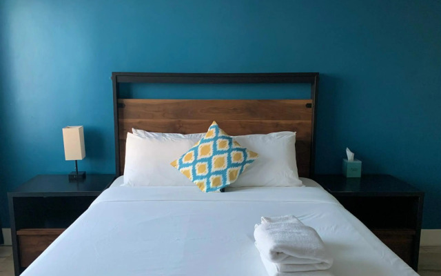 Hometel Suites - Los Angeles (Koreatown)