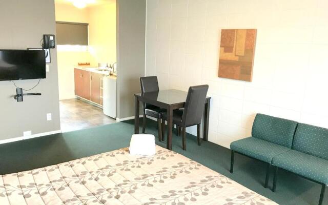 Greenview Motel