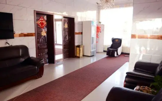 Shunfeng Business Hotel (Nanchang Airport)