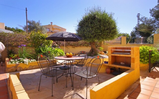 Villa - 3 Bedrooms with Pool and WiFi - 105021