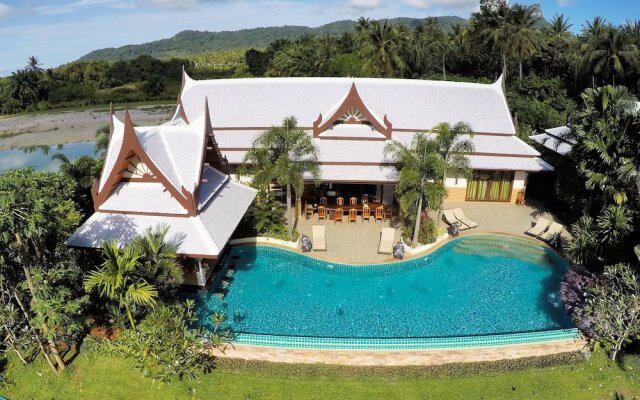 Villa Saifon 8 Bedroom Pool Villa