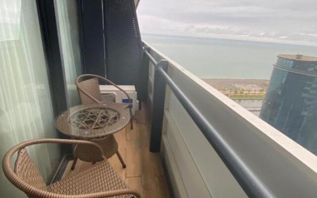 Luxury Apartment in Orbi city