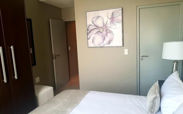 401 Infinity Apartment