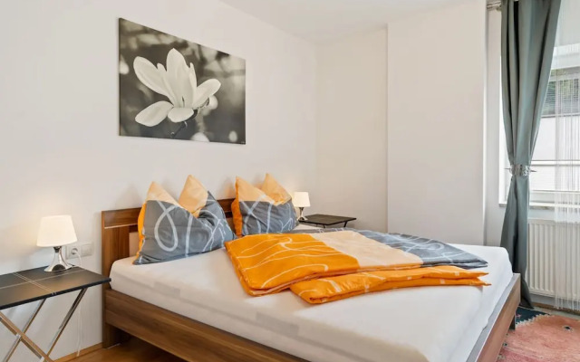 Elegant Apartment in Innsbruck near Golden Roof