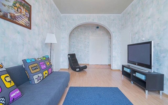 Rubin on Tipanova street, 3