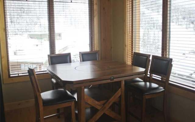 Morning Eagle 505 condo