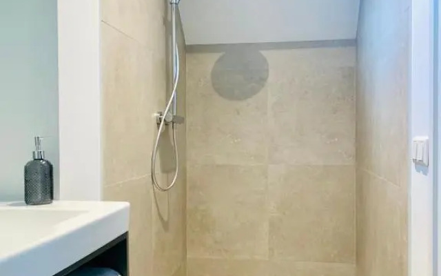 The Green House Lodge