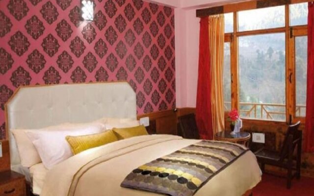 Hotel Omray's