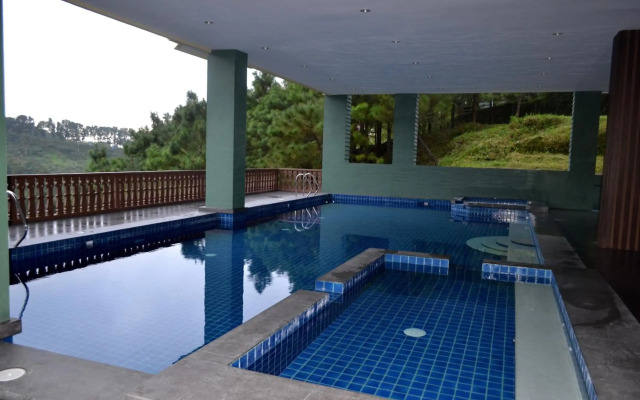 Crosswinds Resort Suites