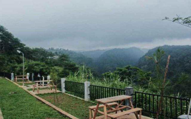 Lingkung Gunung Resort Bogor