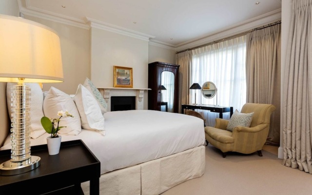 Veeve - Opulence and Elegance