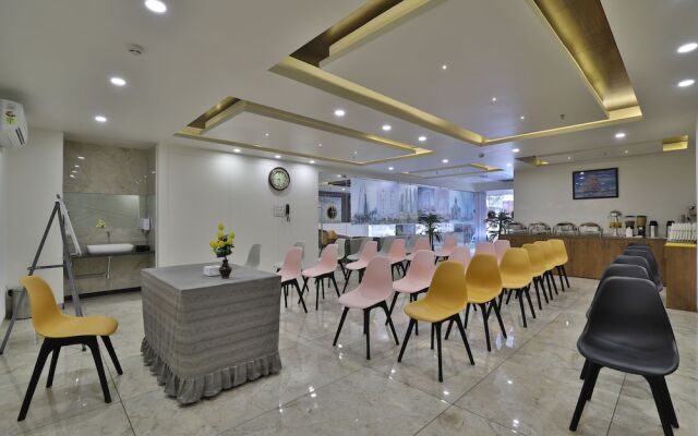 Hotel Orbit