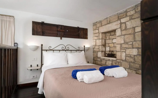Orelia Cretan Villas & Deluxe Apartments