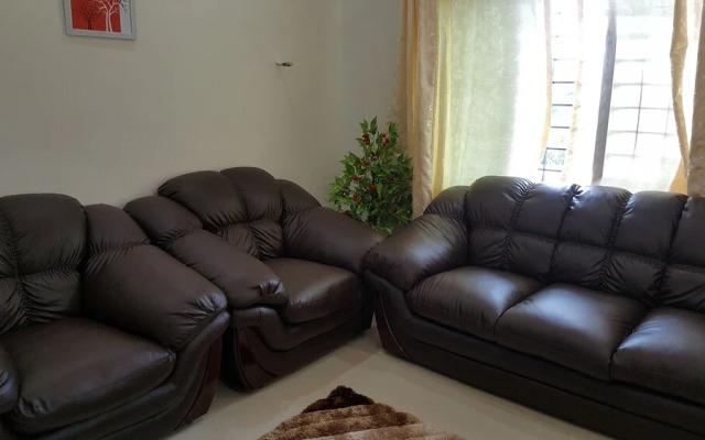 East Top Villa Fully Furnished 4bhk in Thiruvalla