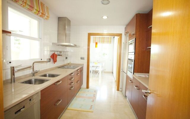 Villa Barcares Beach