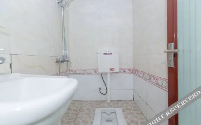 Oyo Jinghong Hotel