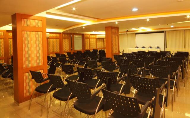 Konkan Crown Resort & Club Sawantwadi