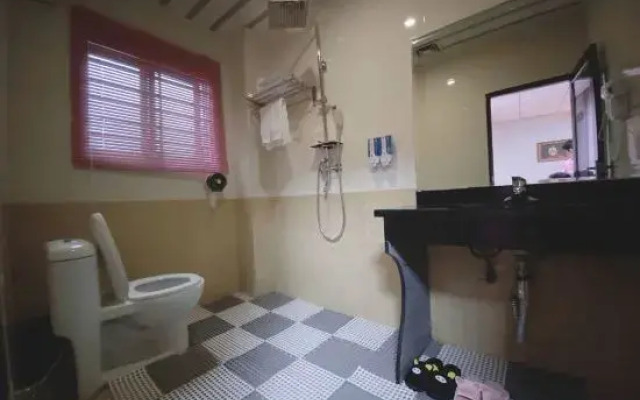 Xin Hu Hotel
