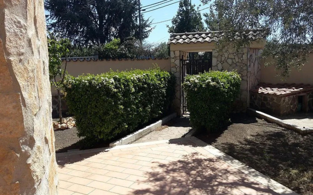 Romana Bed & Breakfast