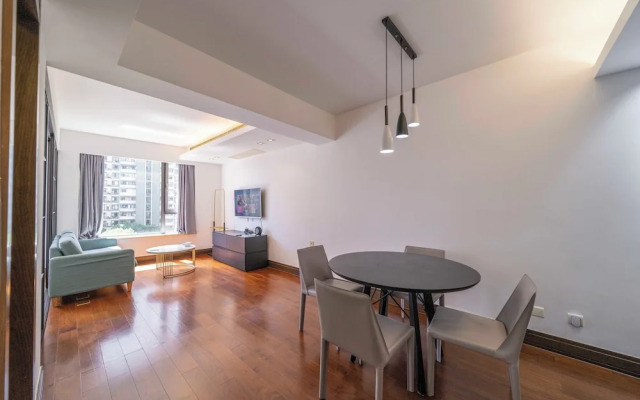 Tyms Modern 1BR 1BA Suite Xujiahui Metro