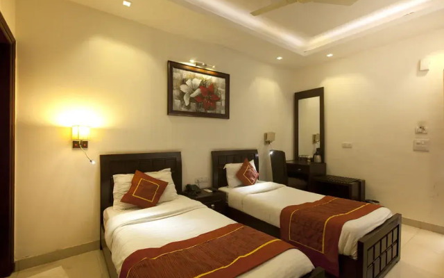 OYO Rooms Cyber City Oakwood