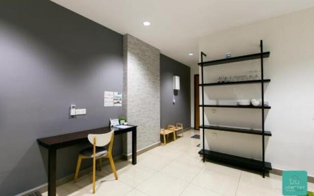 Jomstay Octagon Suite 1