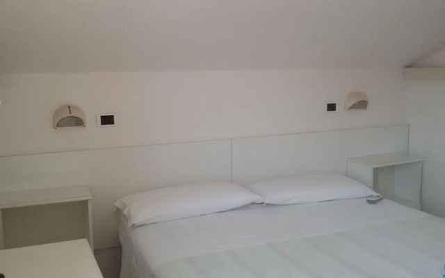 Hotel Ines