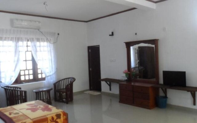 New Sunrise Hotel
