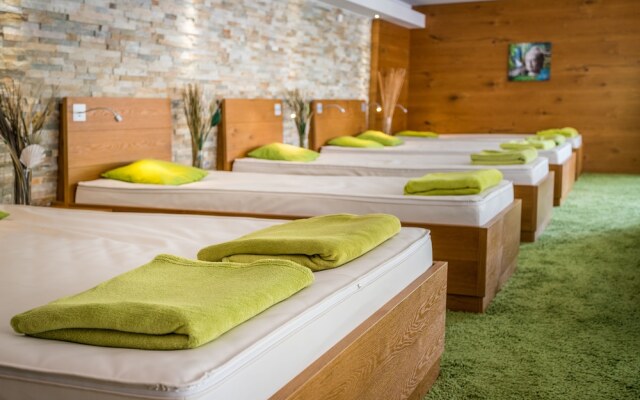 Naturparkhotel Adler