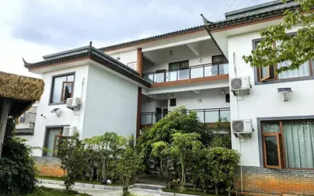 Wanyu · Qingxu | SEADESIGNER · VIEW Designer Meisu Hotel (Shiping Ancient City Branch)