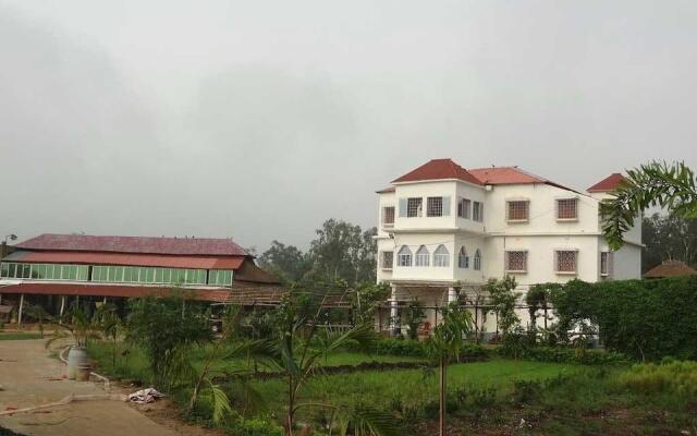 Hotel Banalata