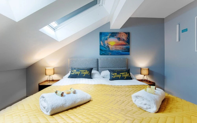 The Llangollen - Berwyn House