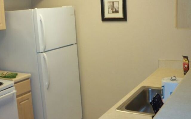 Sunshine Suites at Little Italy