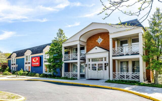 Econo Lodge Inn & Suites Radford-Blacksburg Area