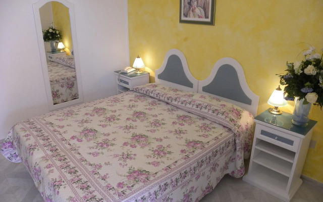 Hotel Ristorante Borgo La Tana