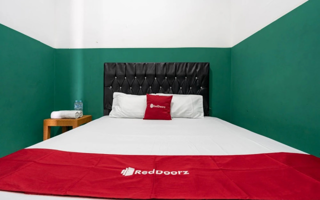 RedDoorz Near Bigmall Samarinda 2 – Guest Rooms – Samarinda