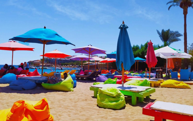 Naama Blue hotel