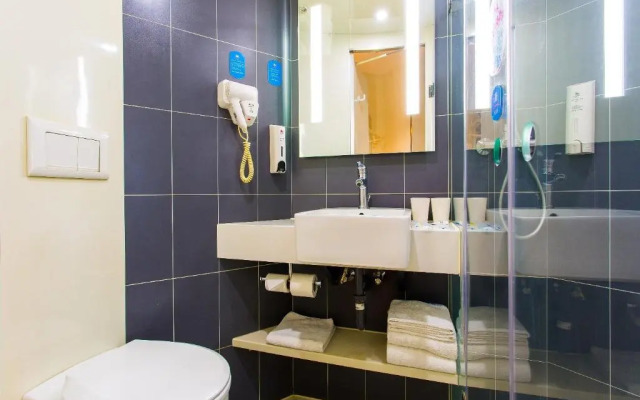 Hanting Hotel Xi'an Lintong Huaqingchi Scenic Area